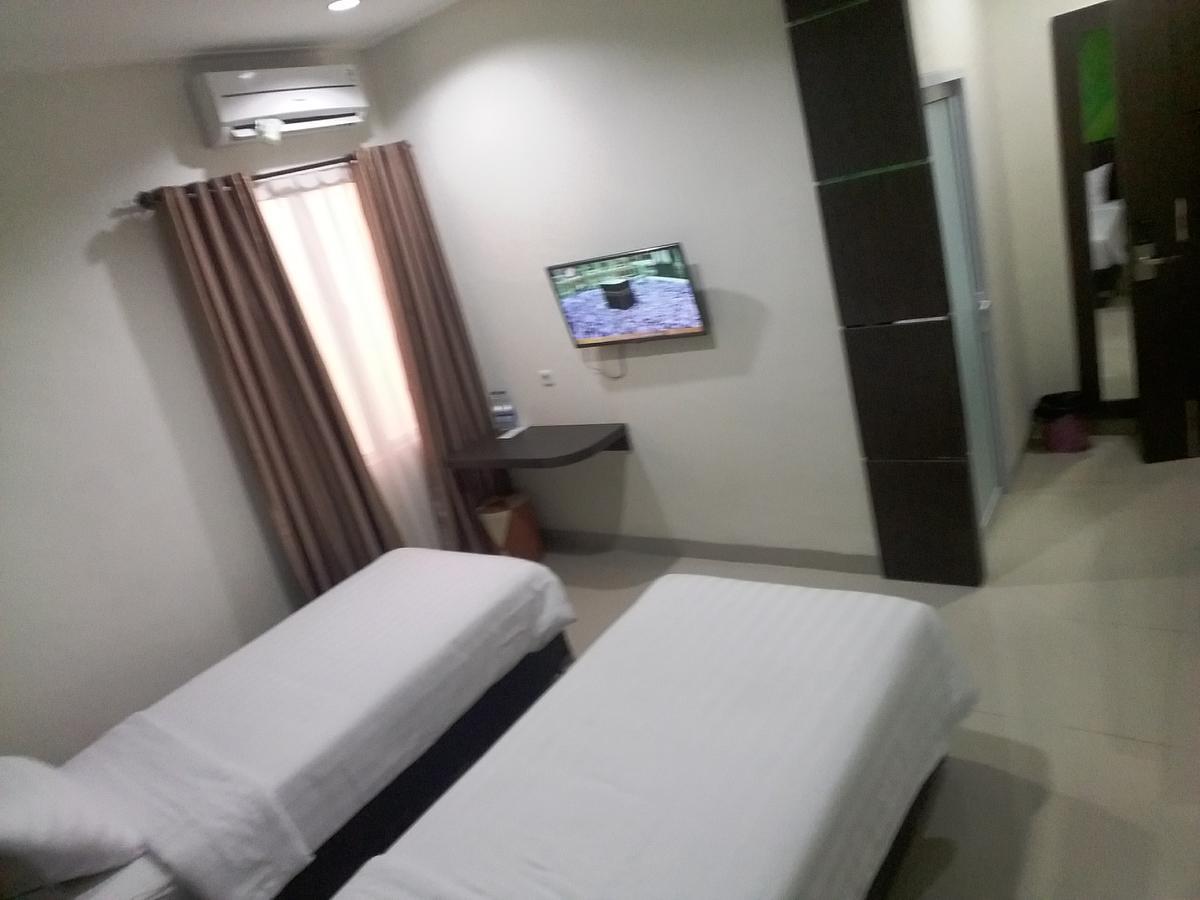 Grand Indobaru Hotel Selatpanjang Kültér fotó