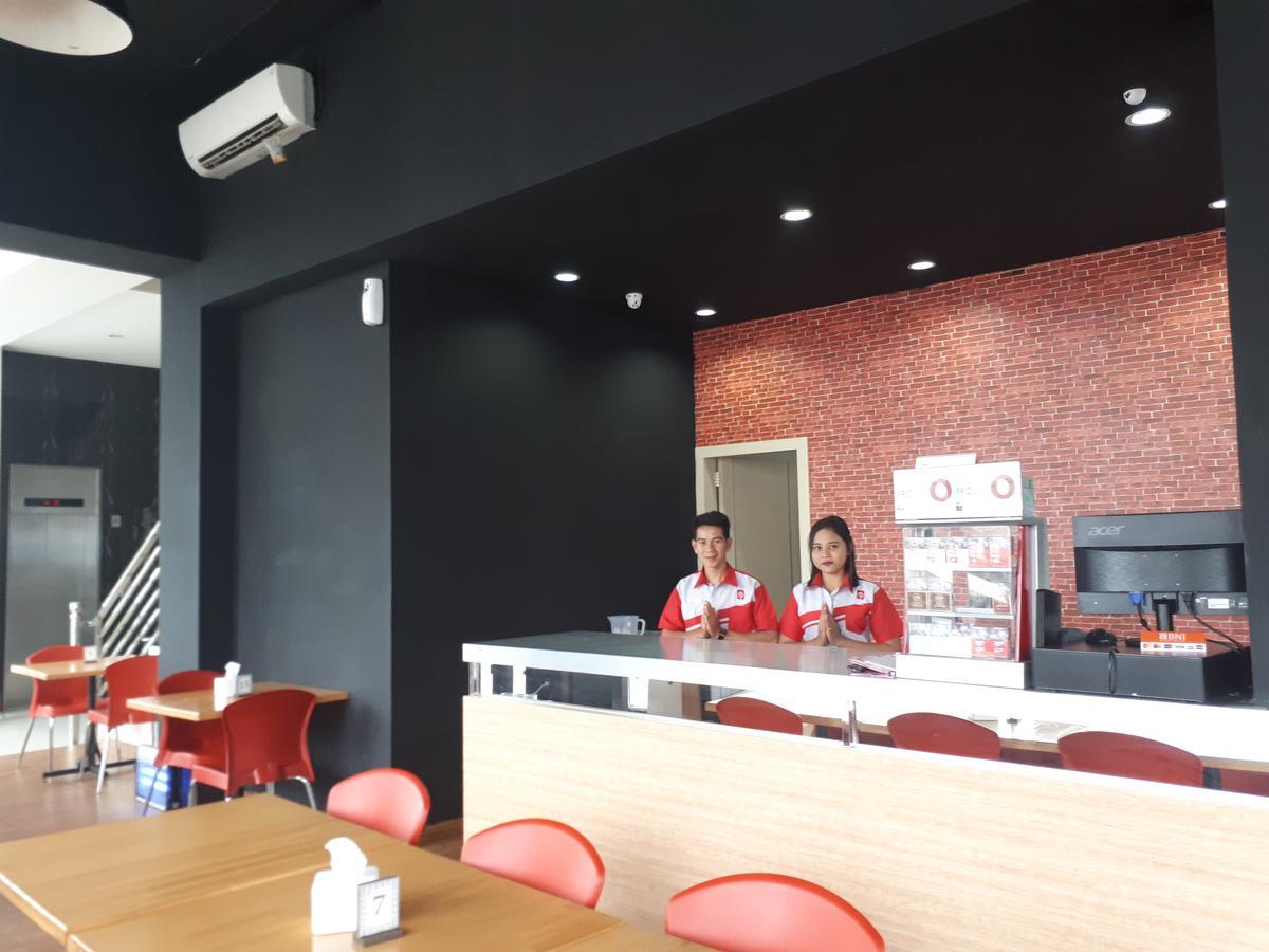 Grand Indobaru Hotel Selatpanjang Kültér fotó